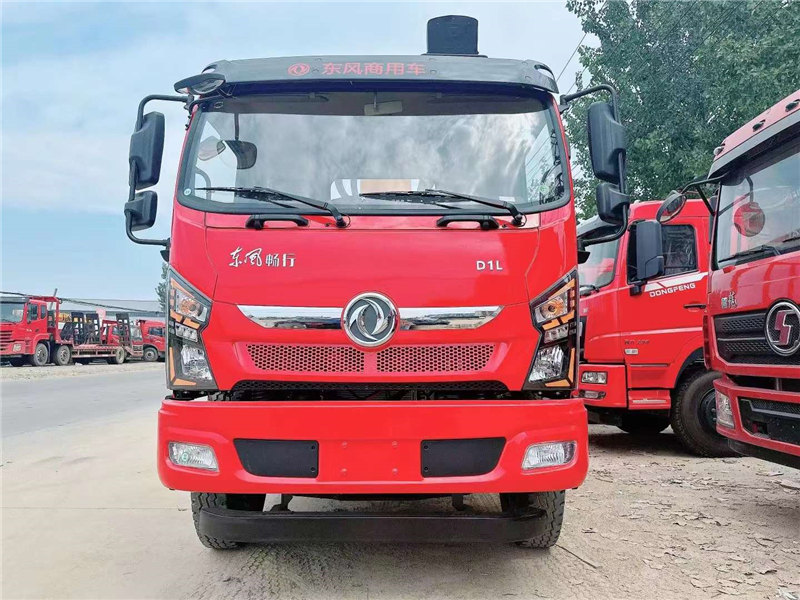 東風(fēng)暢行D1L徐工9噸隨車吊評(píng)測(cè)8噸價(jià)格9噸吊機(jī)