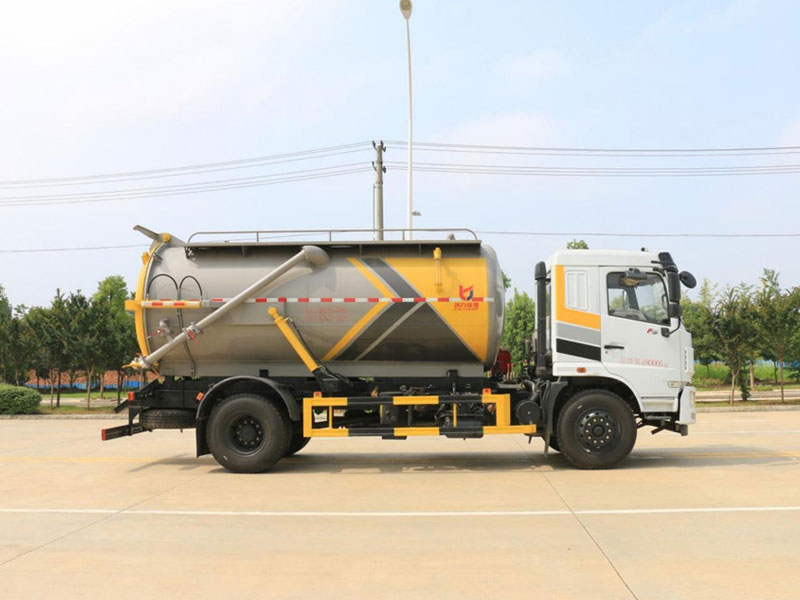 國六13.5方東風(fēng)華神KL5吸污車