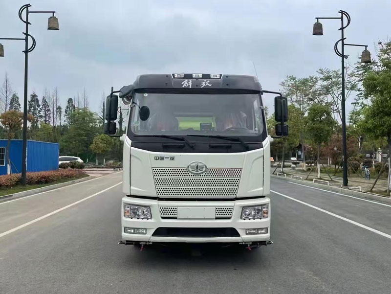 國(guó)六CLW解放J6洗掃車現(xiàn)車廠家直銷