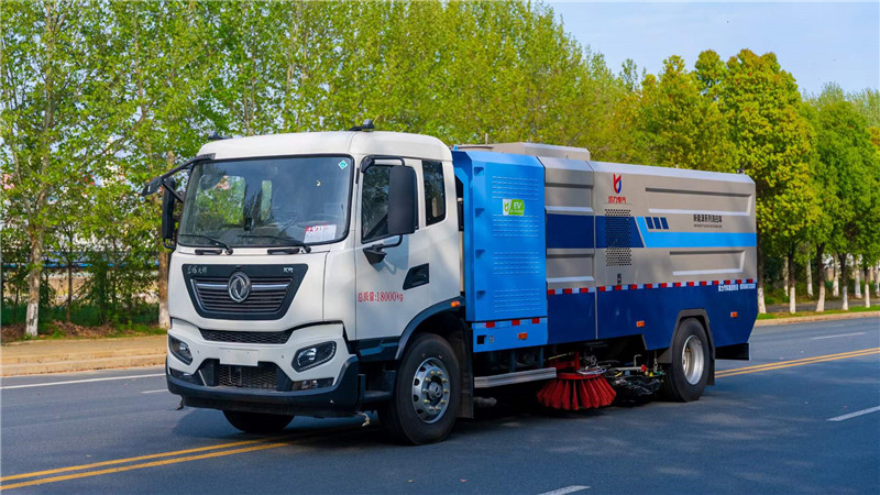 東風(fēng)天錦純電洗掃車8 水/ 8 塵寧德時(shí)代電池組