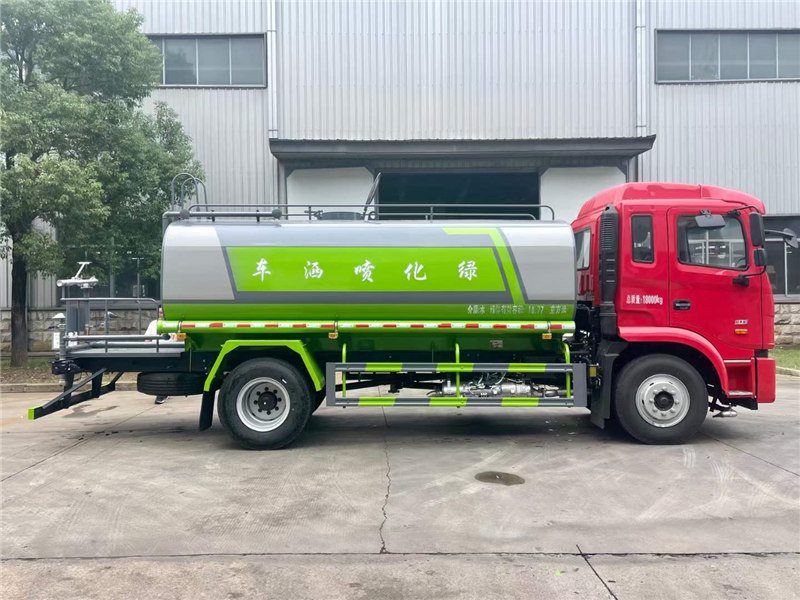 江淮格爾15方灑水車(chē)發(fā)往安徽云內(nèi)220馬力4500軸距