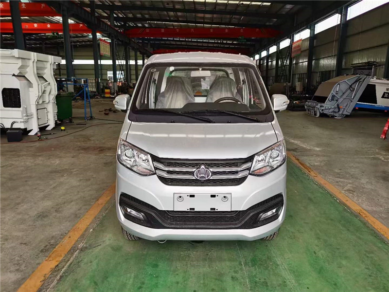 長(zhǎng)安后雙輪3方鉤臂垃圾車