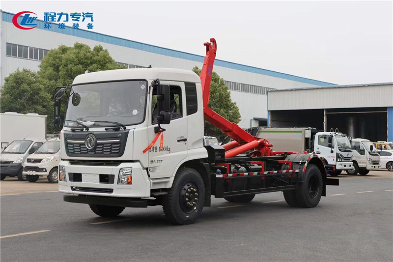 東風(fēng)天錦勾臂垃圾車
