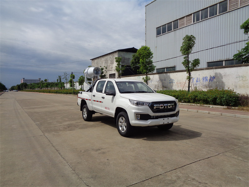 中潔牌防疫消毒灑水車3400軸距雙排柴油發(fā)動(dòng)機(jī)