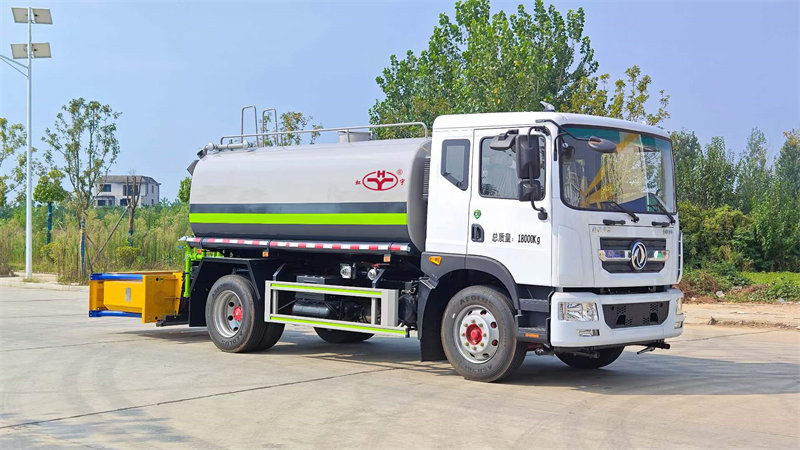 東風(fēng)多利卡D9防撞灑水車(chē)一車(chē)兩用正常上牌免征購(gòu)置稅