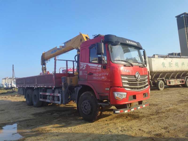 短軸距后八輪歡迎試車