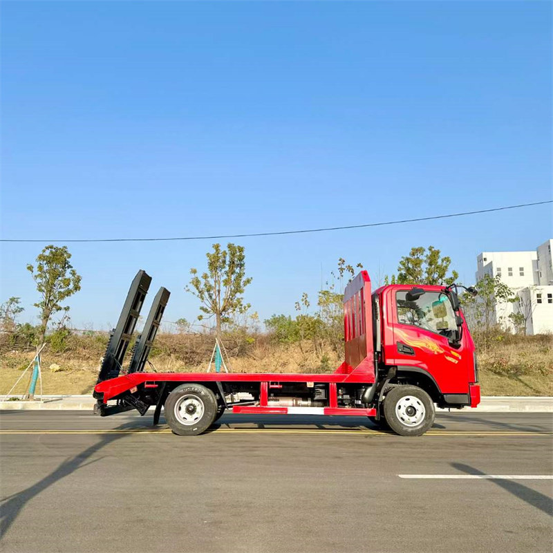 德龍G1藍(lán)牌重載平板運(yùn)輸車廠家直銷