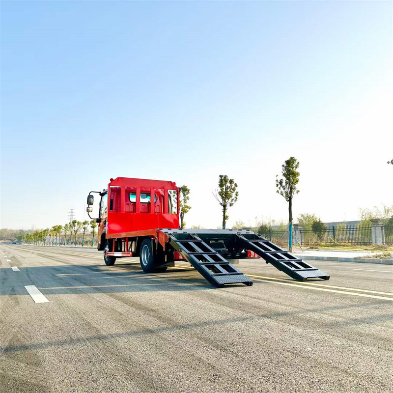 德龍G1藍(lán)牌重載平板運(yùn)輸車廠家直銷