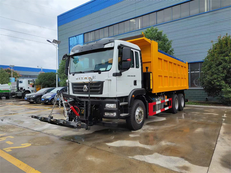 重汽汕德卡后雙橋除雪車免征環(huán)保齊全