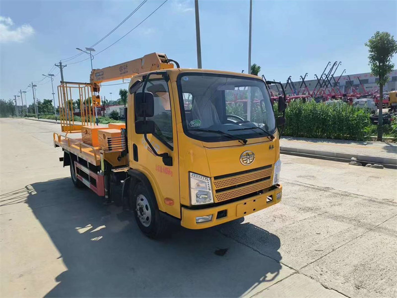解放藍(lán)牌隨車吊實(shí)力詮釋品質(zhì)