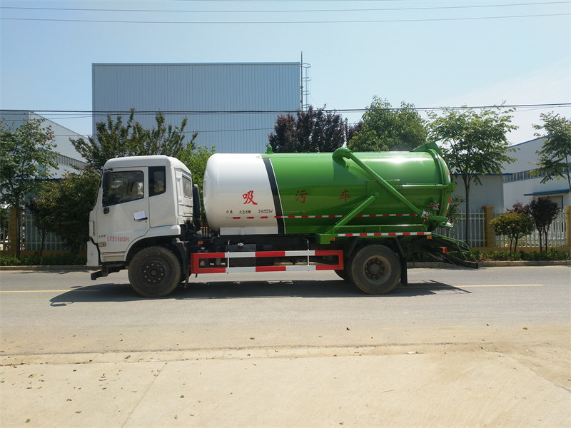 13立方東風(fēng)K6吸污車康機230馬力性價比超高