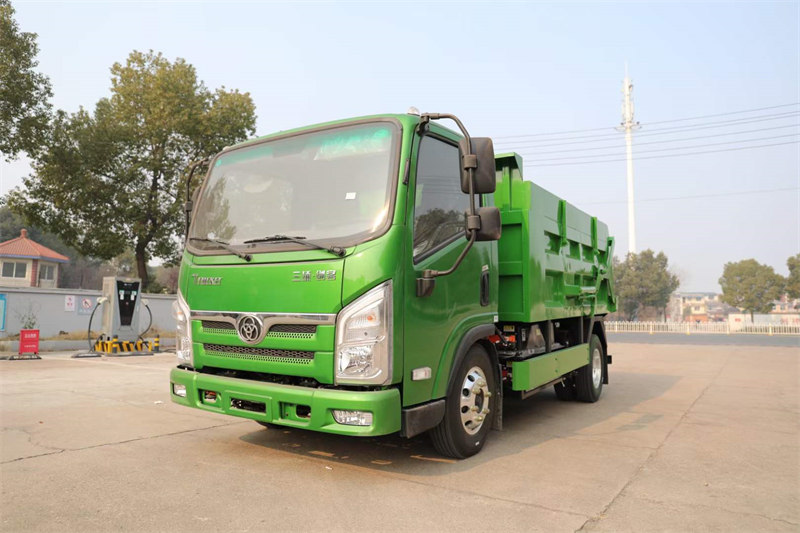 三環(huán)創(chuàng)客純電動(dòng)廂式垃圾車(chē)3100mm軸距廠家直銷(xiāo)