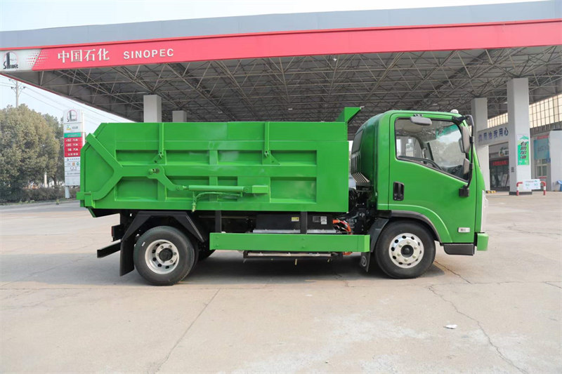 三環(huán)創(chuàng)客純電動(dòng)廂式垃圾車(chē)3100mm軸距廠家直銷(xiāo)