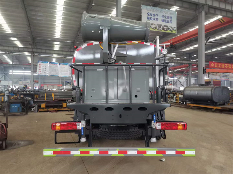 新款重汽豪沃16方灑水車濰柴240馬力8檔變速箱950大扭矩