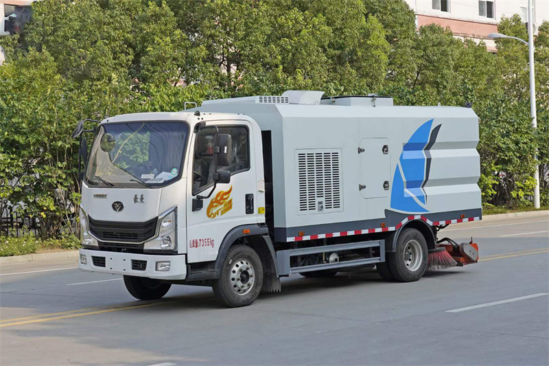 重汽豪曼后置吸塵車整車價(jià)格優(yōu)惠3000