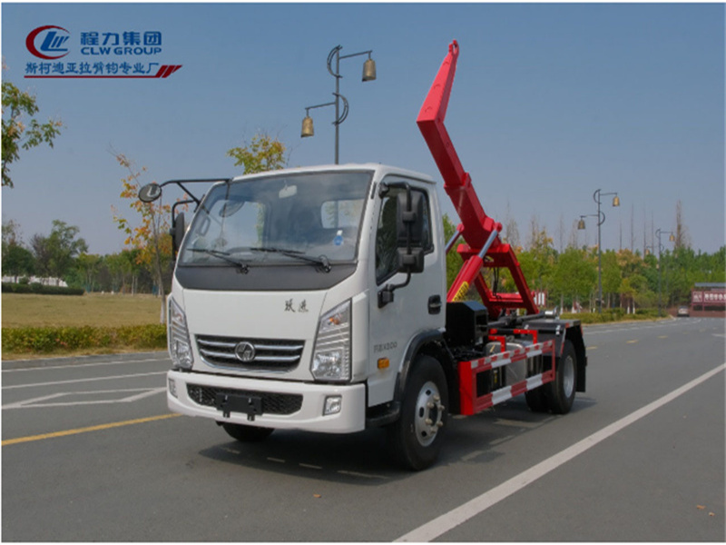 上汽躍進(jìn)國(guó)六藍(lán)牌重載車(chē)廂可卸式垃圾車(chē)