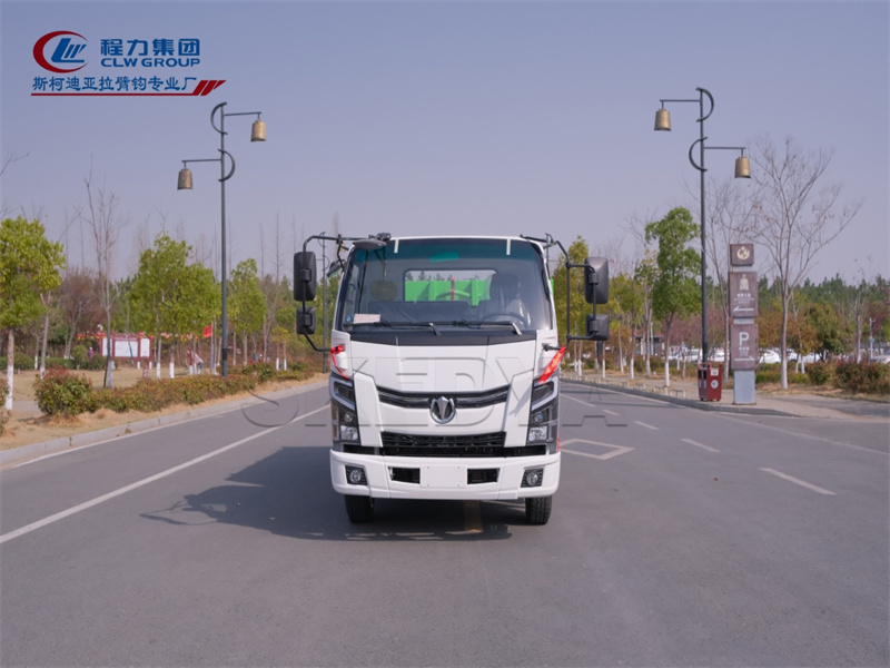飛碟奧馳X2國(guó)六藍(lán)牌重載車(chē)廂可卸式垃圾車(chē)