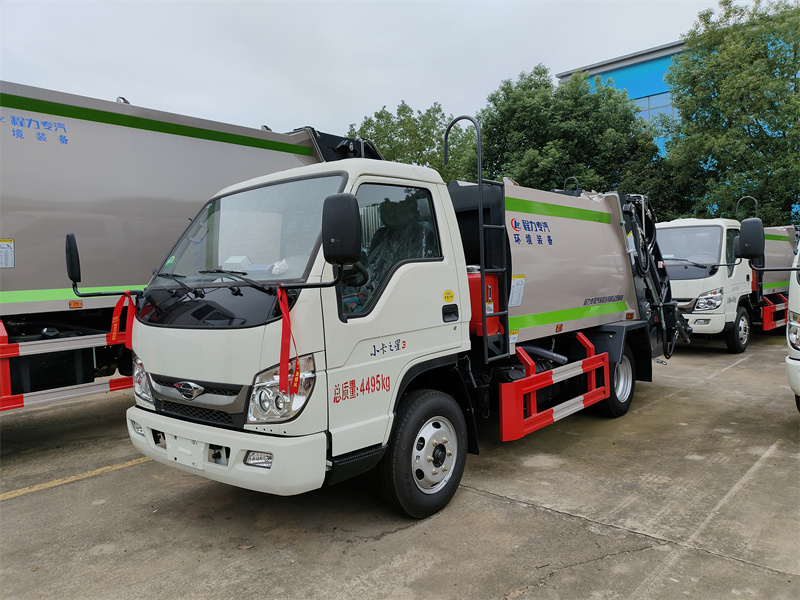 藍(lán)牌壓縮垃圾車有哪幾種