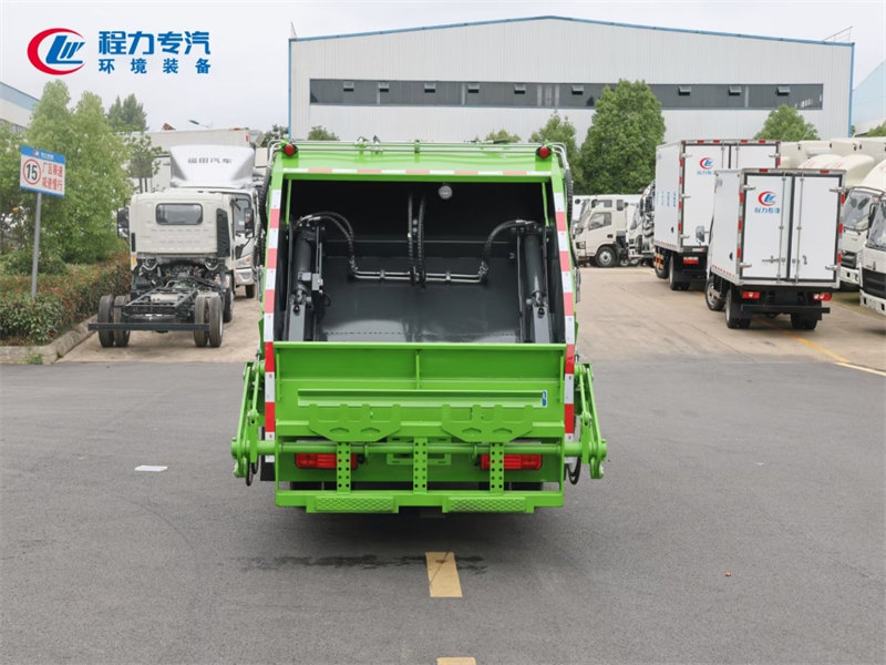 東風(fēng)途逸壓縮垃圾車CLW5040ZYSDP