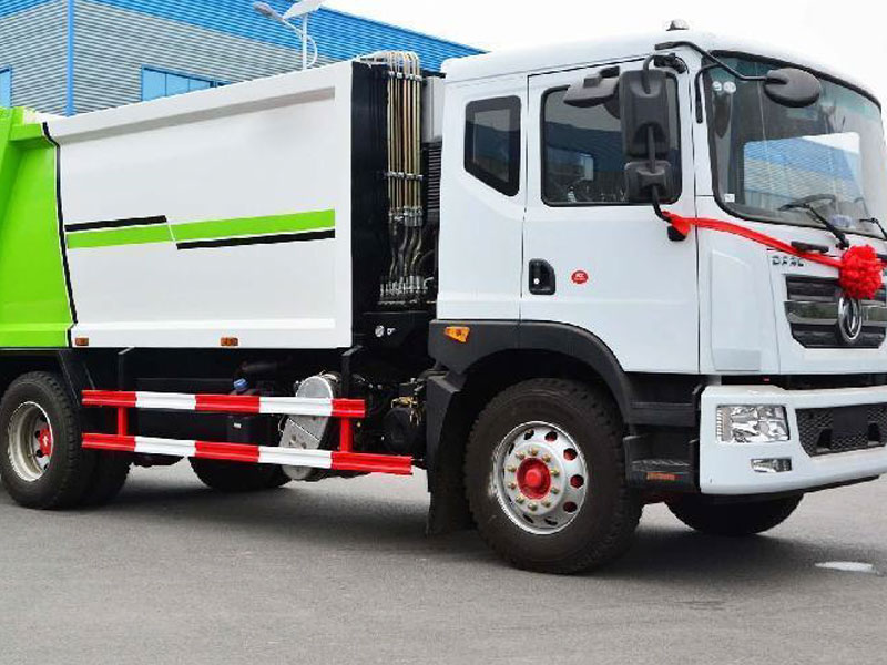 12方東風(fēng)D9壓縮式垃圾車CLW5181ZYS6