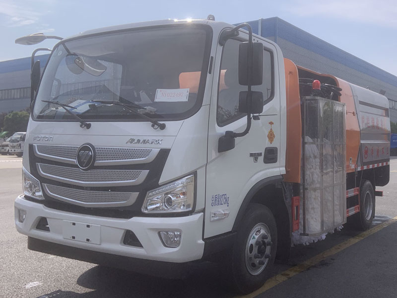 福田中置護欄清洗車CL5080GQX6HL