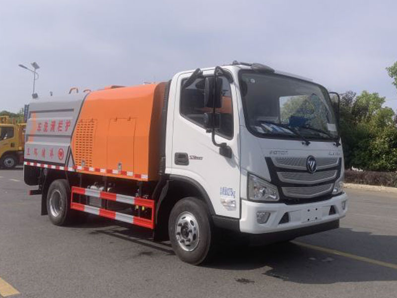 福田中置護欄清洗車CL5080GQX6HL