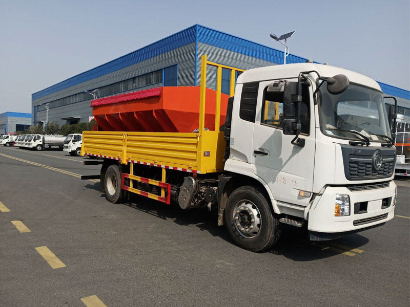 8方東風(fēng)天錦除雪車CL5180TCX6HL