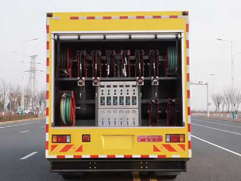 程力重工牌檢修車CLH5180XJXQL6 　　