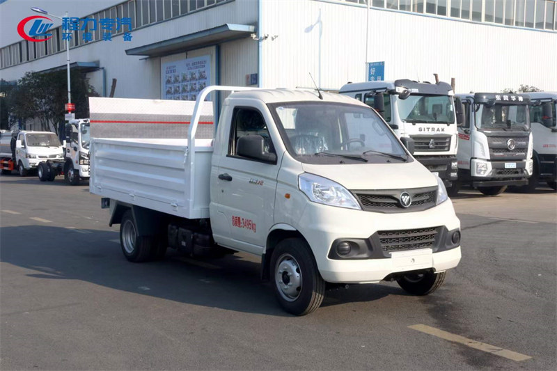 福田祥菱V2桶裝垃圾運(yùn)輸車高效環(huán)保的清潔助手