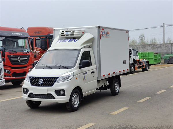 福田時代祥菱V1純電冷藏車38.64度電微卡