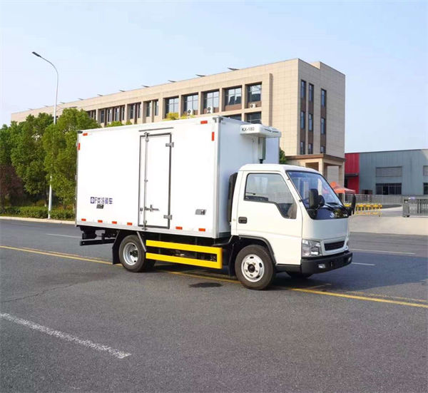 江鈴小卡3米7冷藏車