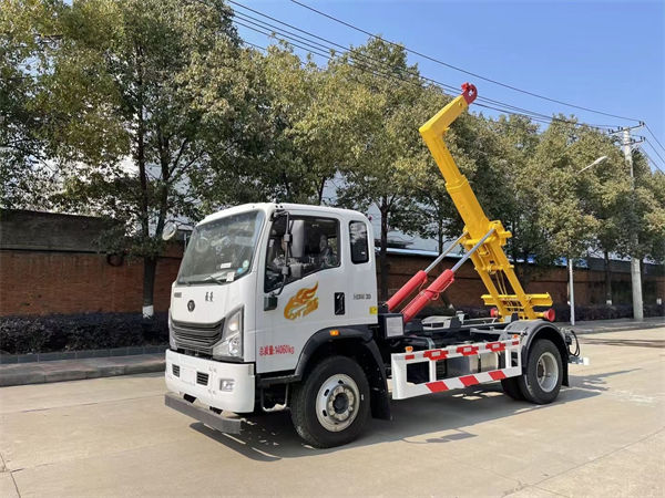 重汽豪曼14噸勾臂垃圾車