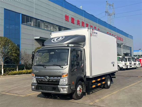 東風(fēng)多利卡冷藏車特價