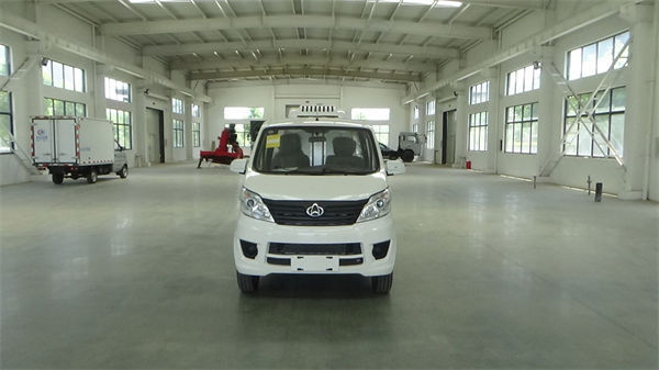 長安星五面包冷藏車