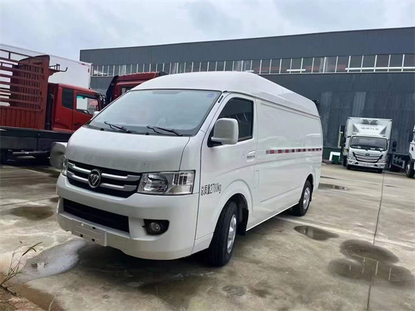 福田風(fēng)景G7汽油面包冷藏車容積最大的一款