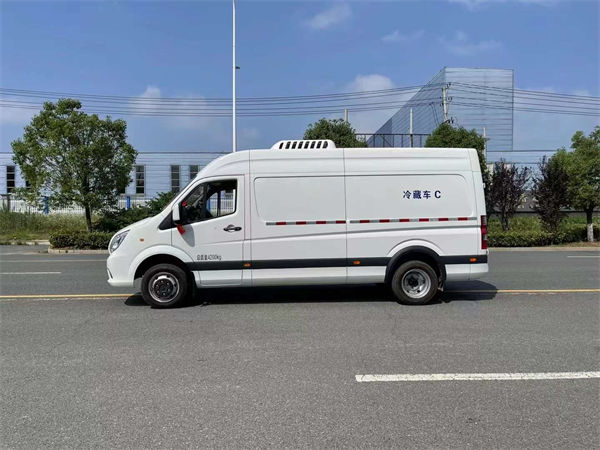 福田圖雅諾國六面包冷藏車