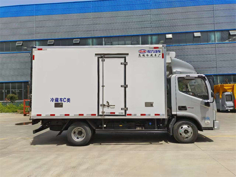 歐馬可冷藏車歐康158馬力特價(jià)銷售