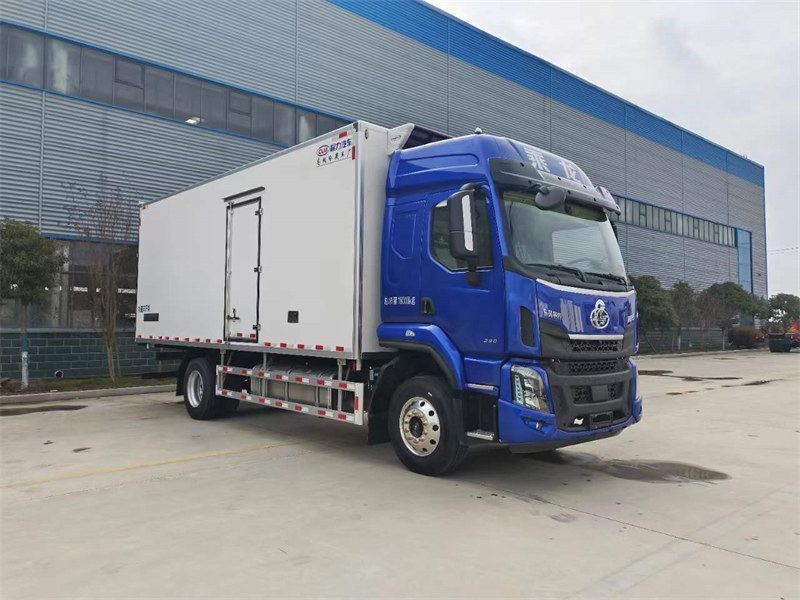 柳汽乘龍H5V冷藏車新款車型介紹