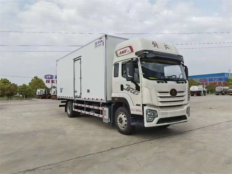 6米8解放JK6自動擋冷藏車特價