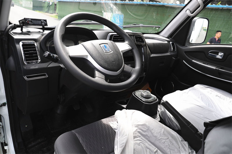 吉利鋒銳V5E純電動冷藏車全新款式動力強大冷藏系統(tǒng)高效