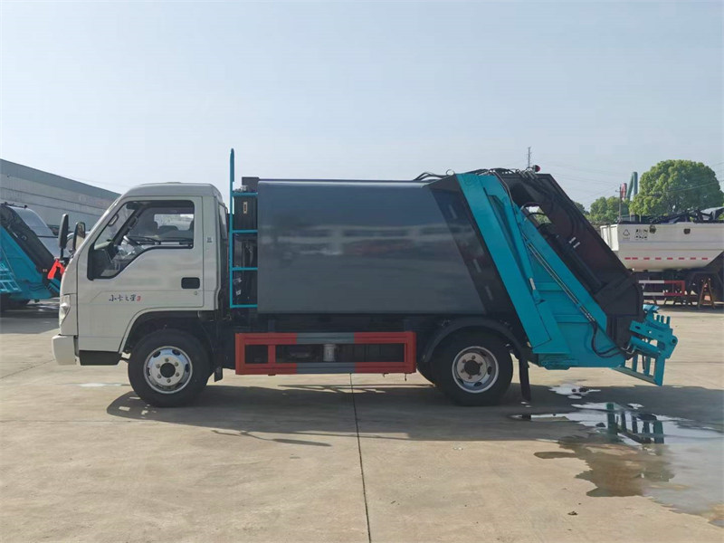 藍牌C證可駕駛的小卡3壓縮垃圾車動力強勁油耗低