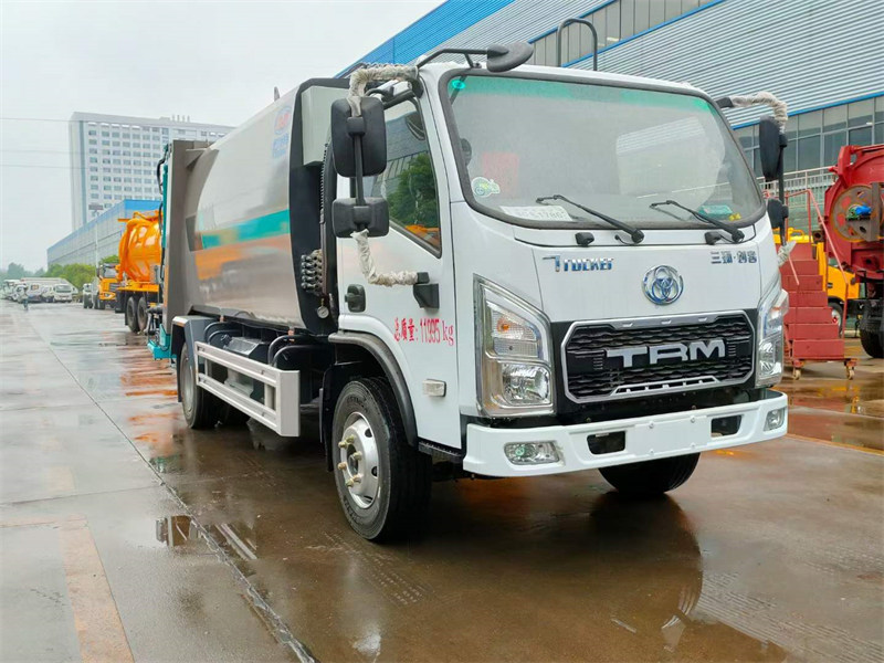 三環(huán)創(chuàng)客10立方壓縮垃圾車勁爆車型