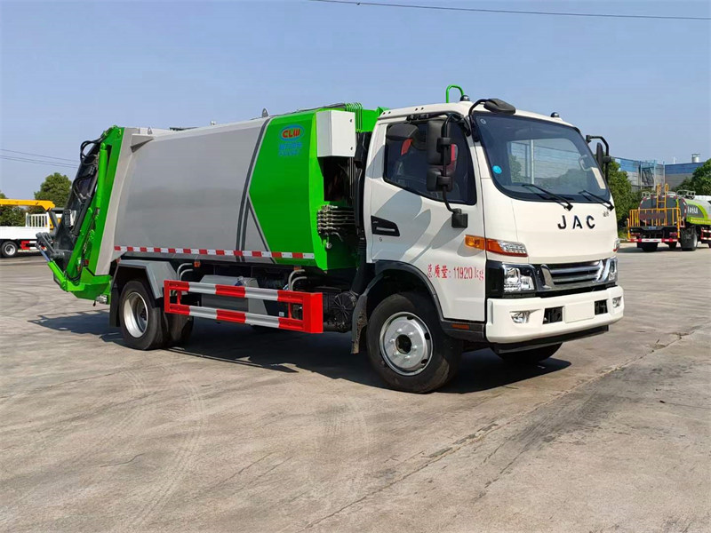 江淮俊鈴10立方壓縮垃圾車創(chuàng)新與實(shí)用的完美結(jié)合