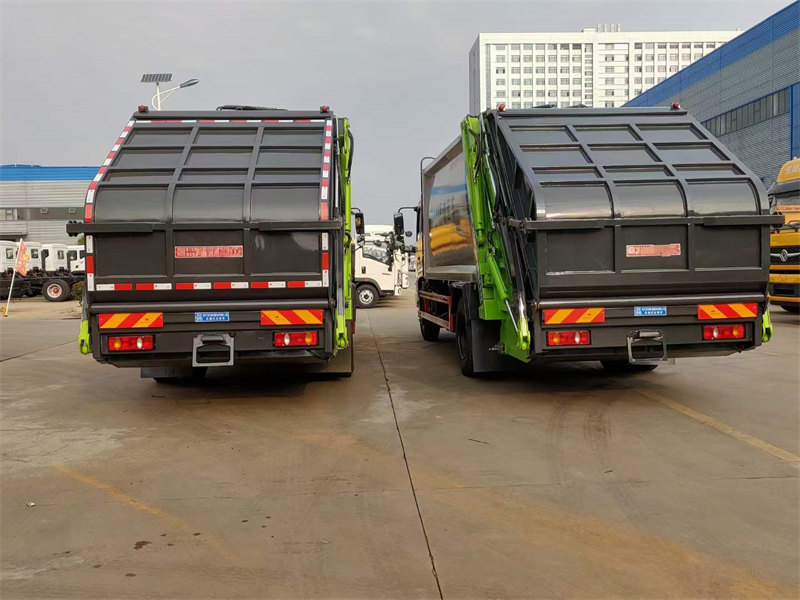 東風(fēng)天錦18立方壓縮垃圾車發(fā)車中強(qiáng)大性能出色技術(shù)