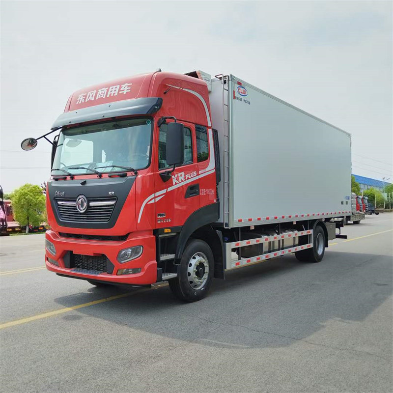 2024款東風天錦KRPLUS7.88米冷藏車價格