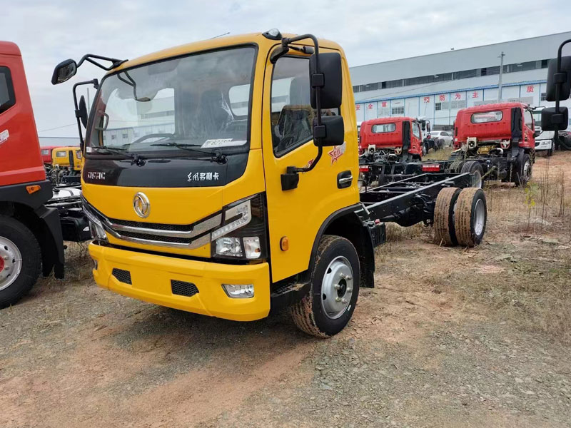 東風(fēng)200KW電源車多利卡CLW5090XDY6