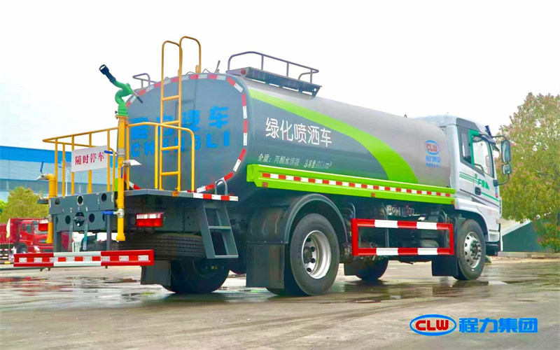 東風(fēng)瑞?？‵9灑水車(chē)高效能高質(zhì)量的環(huán)保利器