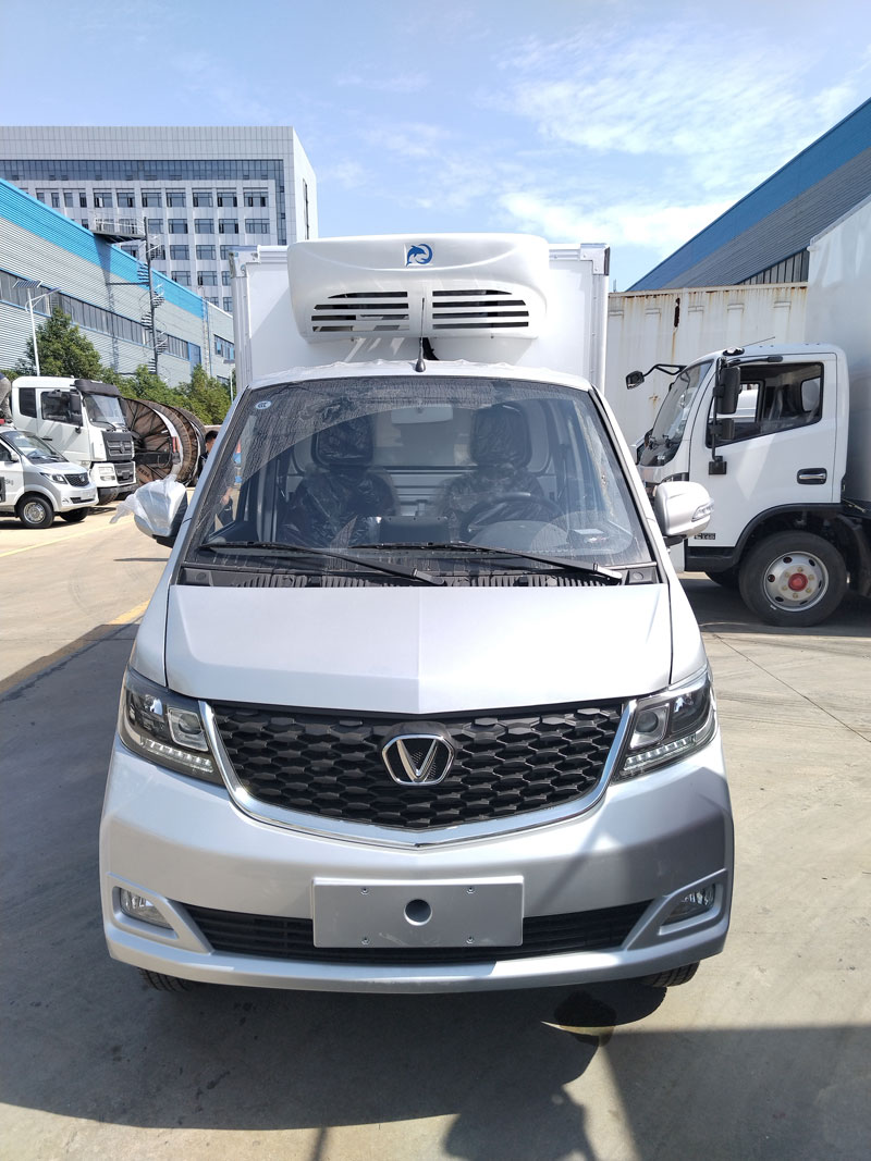 冷藏車1.5L排量頂配單輪冷藏車