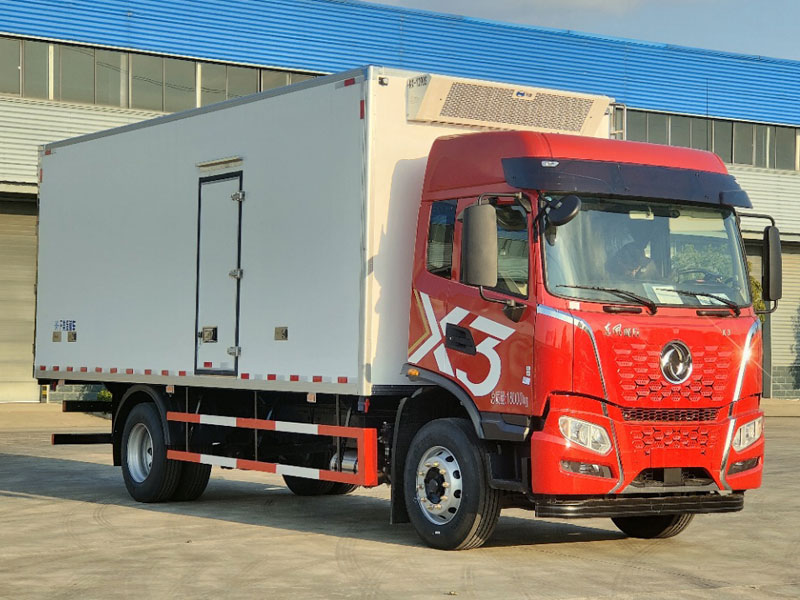 東風(fēng)暢行X3新款冷藏車