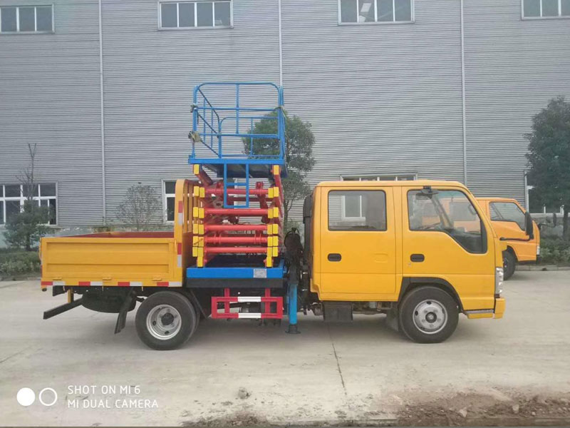 國六慶鈴8-10米高空作業(yè)車